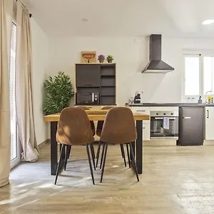 https://the-white-flats-les-corts.topbarcelonahotels.com